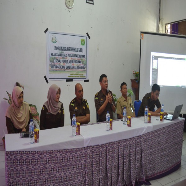 PROGRAM JAKSA MASUK SEKOLAH, KENALI HUKUM, JAUHI HUKUMAN UNTUK GENERASI EMAS BANGSA INDONESIA